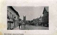 Old postcard of Hart Street, Henley.
