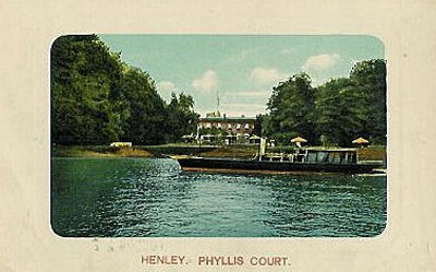 Looking across the   River Thames   to Phyllis Court.