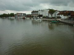 River Thames: 24/04/2000 at 09:57